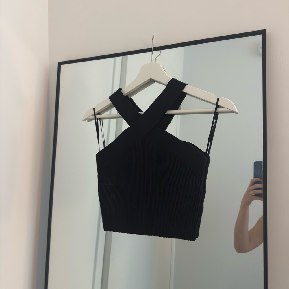 Criss cross tank top